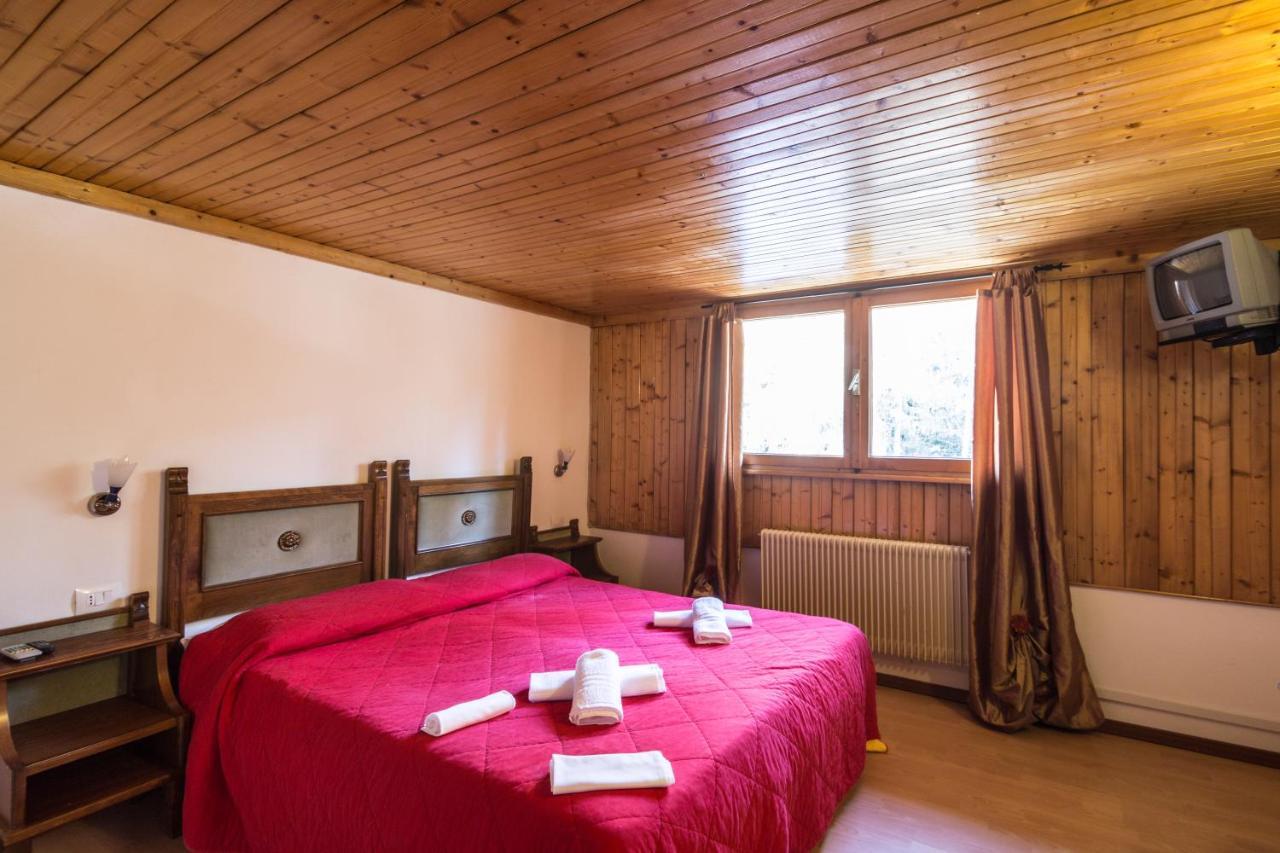 Hostel Il Pirata 카바레노 객실 사진